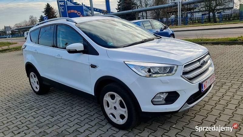 Biały Używany 2019 Ford Kuga SUV | 59 900 zł (Dobra cena) - Obraz 1/4