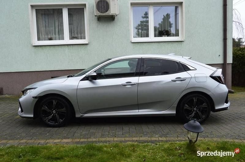 Używany Honda Civic Elegance 129 KM (94 kW) 2017