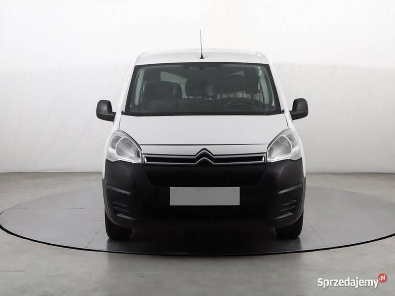 Biały Używany 2016 Citroën Berlingo Minivan | 31 999 zł (Dobra cena) - Obraz 1/4