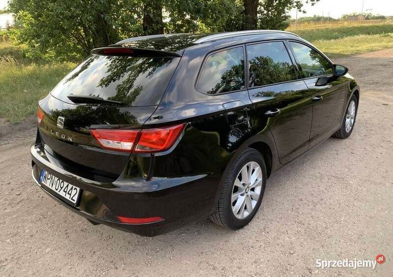 Używany Seat Leon ST 2018 Czarny Kombi