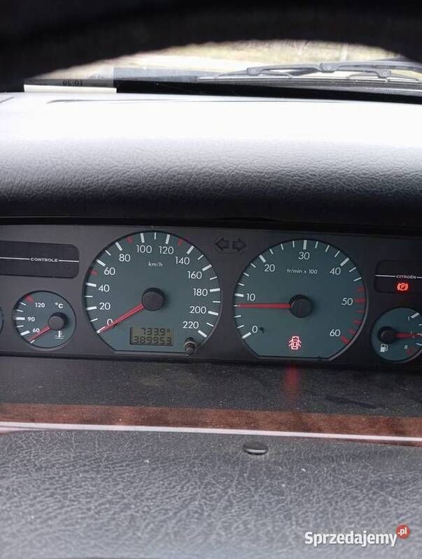 Używany Citroën Xantia 2000 Srebrny Kombi