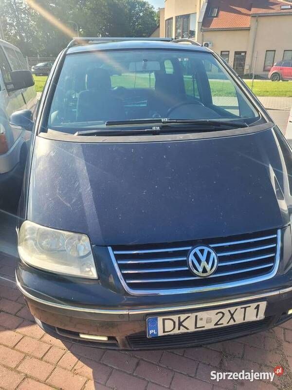 Czarny Używany 2004 VW Sharan Minivan | 9500 zł (Dość drogi) - Obraz 1/4