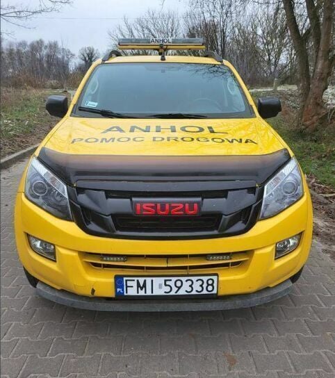 Używany Isuzu D-Max 2016 Żółtozłoty Pickup