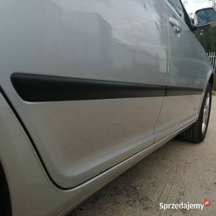 Używany Skoda Octavia 140 KM (102 kW) 2008 Srebrny Kombi