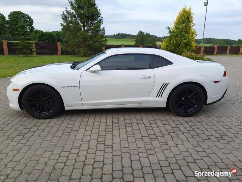 Biały Używany 2015 Chevrolet Camaro Coupe | 69 900 zł - Obraz 1/4