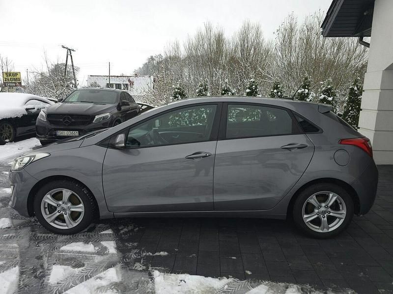 Używany Hyundai i30 135 KM (99 kW) 2014 Czarny Hatchback