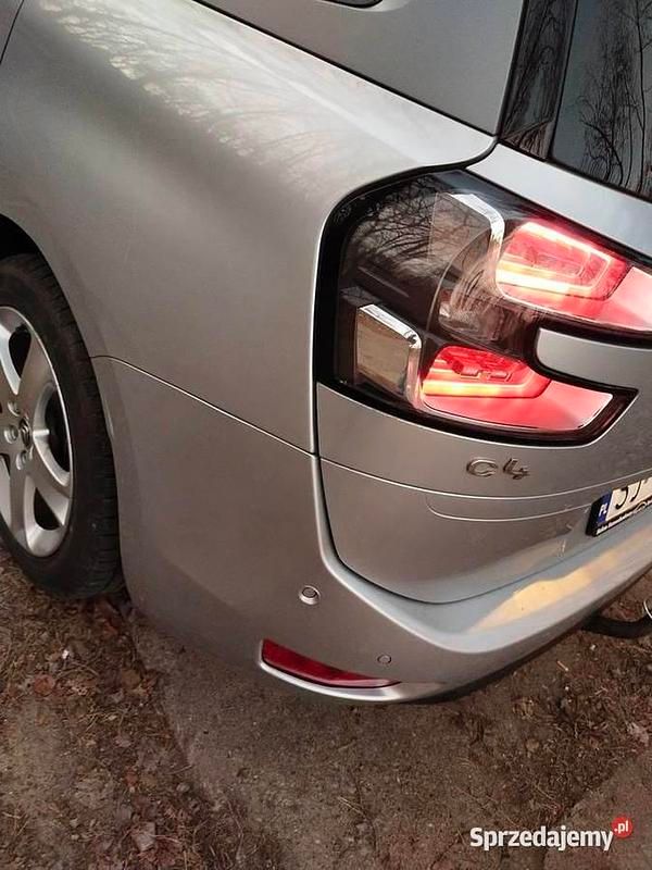 Używany Citroën Grand C4 Picasso 2014 Srebrny Minivan