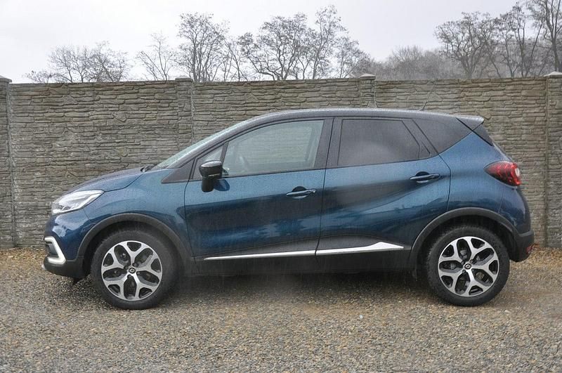 Używany Renault Captur 150 KM (110 kW) 2018 Niebieski SUV