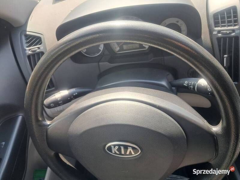 Używany Kia Ceed 109 KM (80 kW) 2009 Szary Hatchback