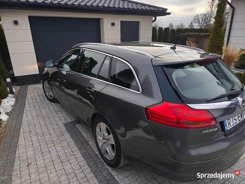 Używany Opel Insignia 2010 Szary Kombi