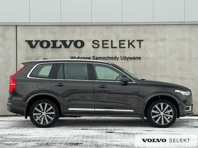 Używany Volvo XC90 235 KM (172 kW) 2024 Szary SUV