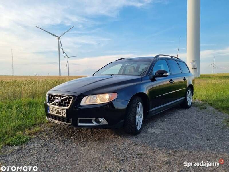 Czarny Używany 2010 Volvo V70 Kombi | 24 900 zł (Uczciwa cena) - Obraz 1/4