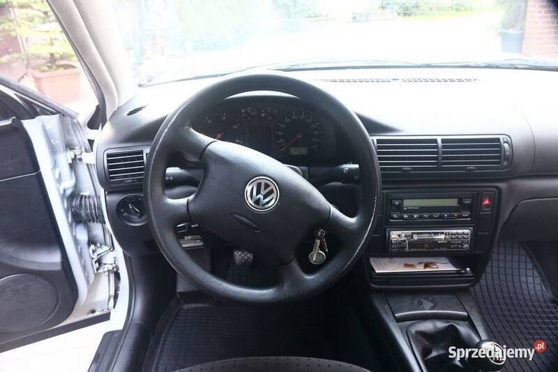 Używany 1998 VW Passat | 25 000 zł - Obraz 1/4