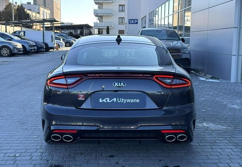Używany Kia Stinger GT-Line 245 KM (180 kW) 2020 Szary Hatchback