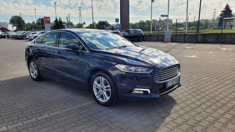 Używany Ford Mondeo Titanium 180 KM (132 kW) 2018 Niebieski Sedan/Limuzyna