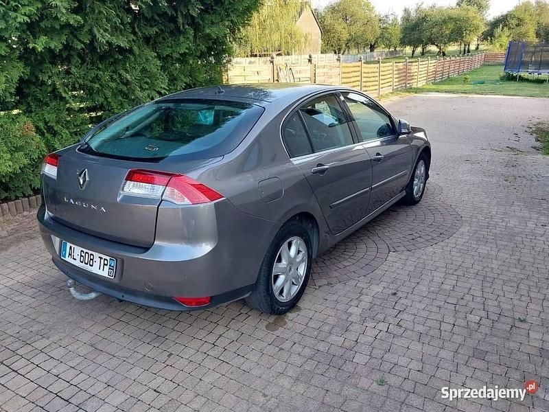 Używany Renault Laguna III 110 KM (80 kW) 2010 Szary Hatchback