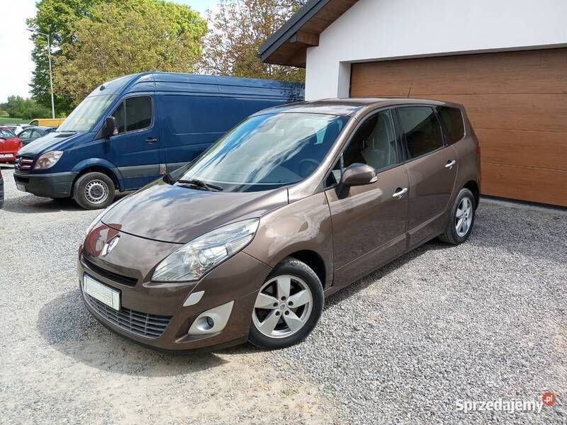 Brązowy Używany 2010 Renault Grand Scénic III Minivan | 18 900 zł (Uczciwa cena) - Obraz 1/4