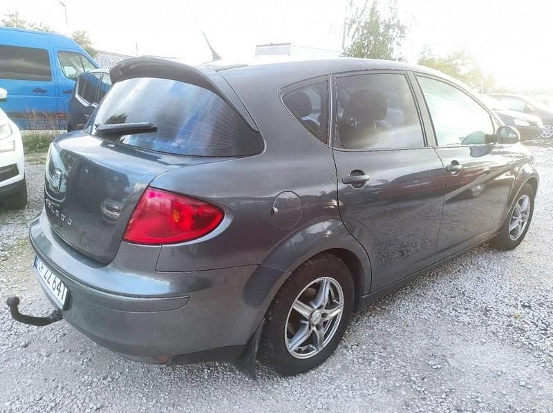 Używany Seat Toledo 105 KM (77 kW) 2008 Szary Hatchback