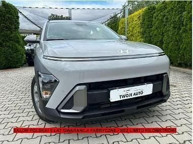 Szary Używany 2023 Hyundai Kona SUV | 84 900 zł (Uczciwa cena) - Obraz 1/4