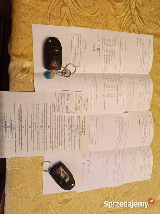 Używany 2002 Volvo V40 | 2750 zł - Obraz 1/4