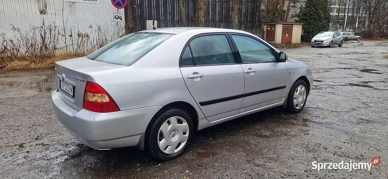 Używany Toyota Corolla 2003 Sedan/Limuzyna