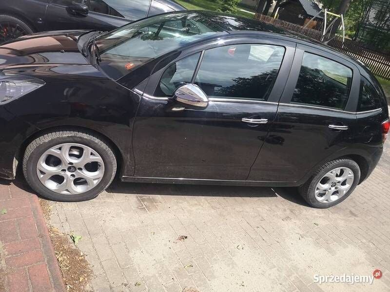 Używany Citroën C3 82 KM (60 kW) 2014 Czarny Hatchback