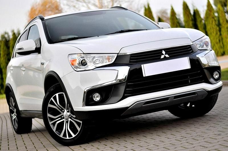 Biały (metalik, perła) Używany 2018 Mitsubishi ASX SUV | 43 900 zł (Super Cena) - Obraz 1/4