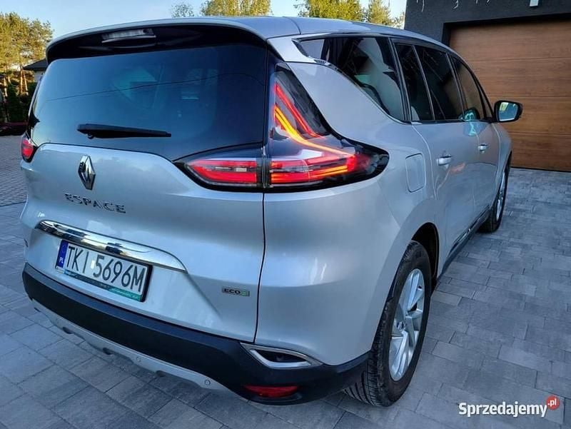 Używany Renault Espace 2017 Srebrny Minivan
