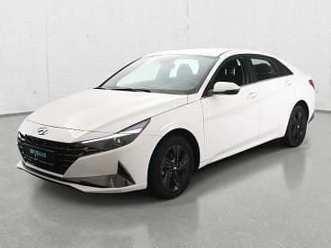 Biały Używany 2023 Hyundai Elantra Sedan/Limuzyna | 77 900 zł (Uczciwa cena) - Obraz 1/4