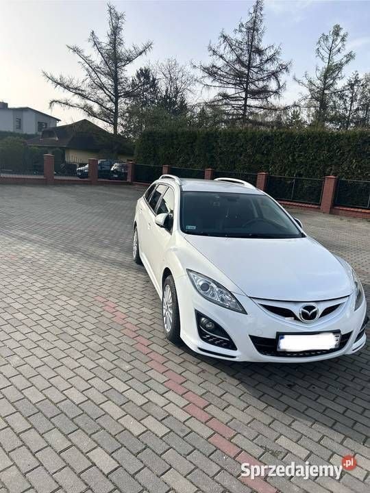 Używany Mazda 6 2010 Biały Sedan/Limuzyna