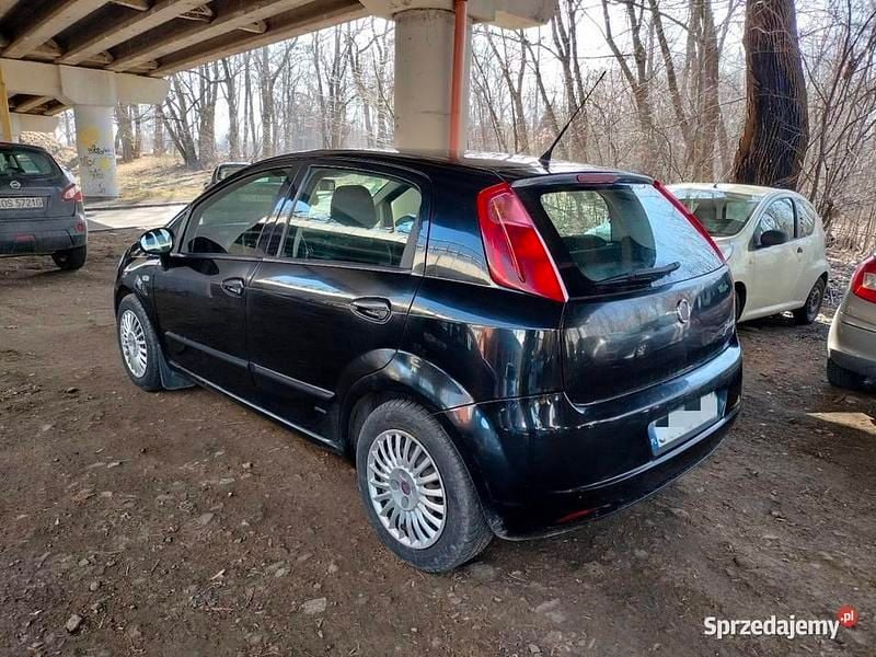 Używany Fiat Grande Punto 2008 Czarny Hatchback