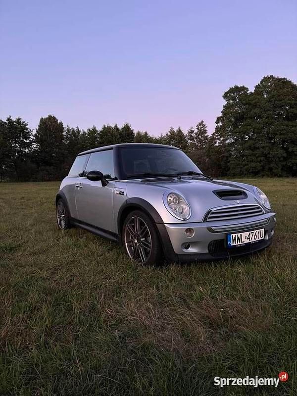 Srebrny Używany 2005 Mini Cooper Hatchback | 14 600 zł (Dość drogi) - Obraz 1/4