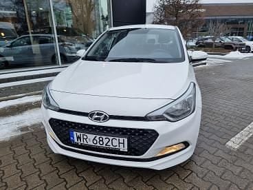 Używany Hyundai i20 Classic 84 KM (61 kW) 2018 Biały
