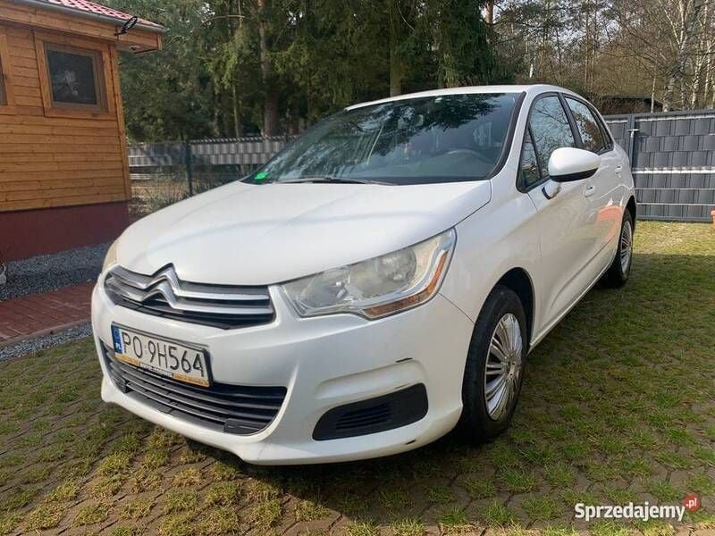 Używany Citroën C4 2011 Biały Sedan/Limuzyna