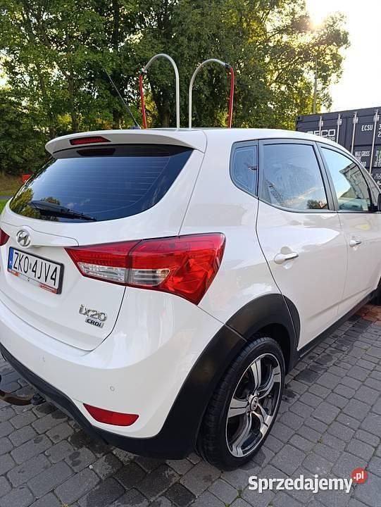Używany Hyundai ix20 2014 Biały Hatchback