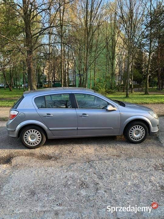 Używany Opel Astra 125 KM (91 kW) 2005 Hatchback