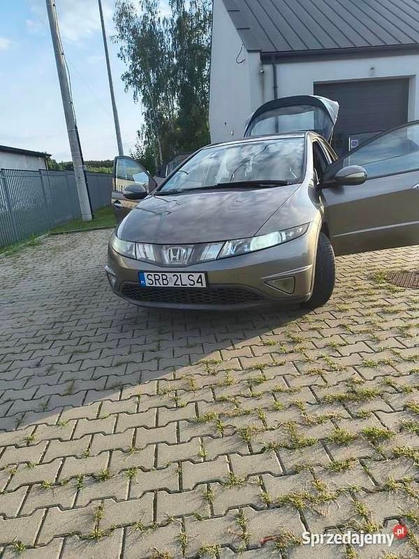 Używany 2008 Honda Civic | 14 500 zł (Uczciwa cena) - Obraz 1/4