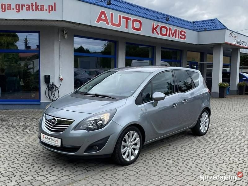 Szary Używany 2010 Opel Meriva Minivan | 20 900 zł (Uczciwa cena) - Obraz 1/4