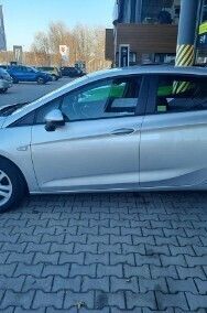 Używany Opel Astra Enjoy 125 KM (91 kW) 2018 Srebrny Hatchback