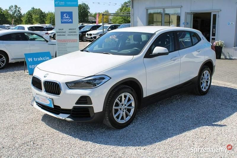 Biały Używany 2020 BMW X2 SUV | 92 899 zł (Super Cena) - Obraz 1/4