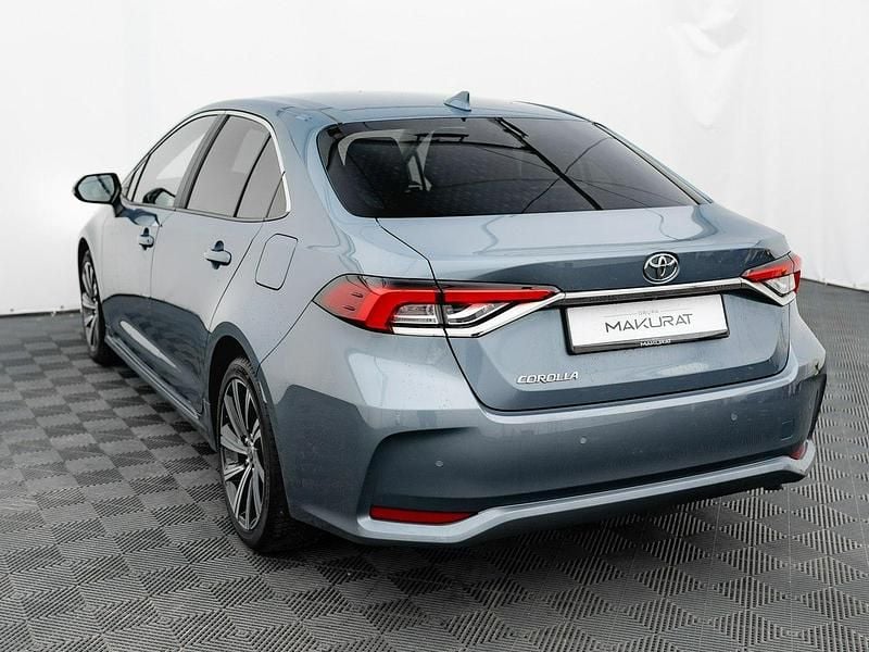 Używany Toyota Corolla Comfort 125 KM (91 kW) 2022 Niebieski Sedan/Limuzyna