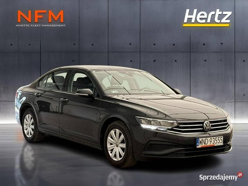 Szary Używany 2020 VW Passat Sedan/Limuzyna | 68 900 zł (Dobra cena) - Obraz 1/3