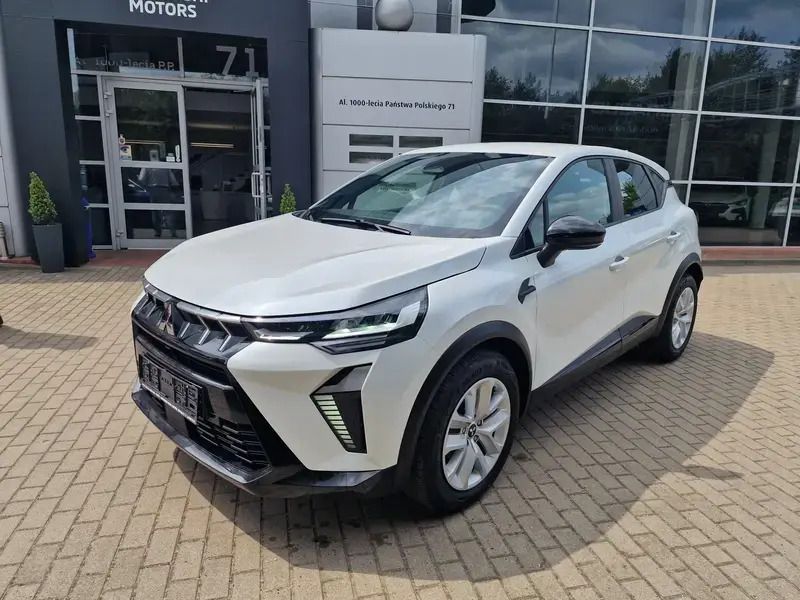 Biały Używany 2024 Mitsubishi ASX SUV | 108 090 zł - Obraz 1/4