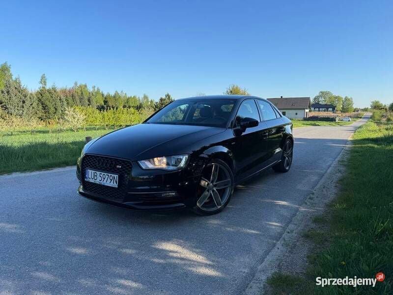 Czarny Używany 2015 Audi A3 S-Line Sedan/Limuzyna | 53 000 zł (Uczciwa cena) - Obraz 1/4