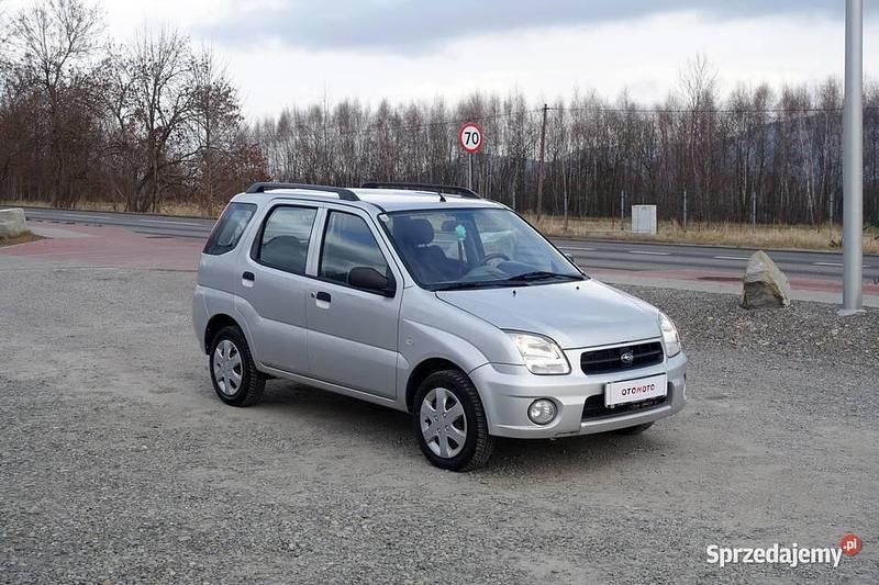 Używany Subaru Justy 94 KM (69 kW) 2005 Czerwony Hatchback