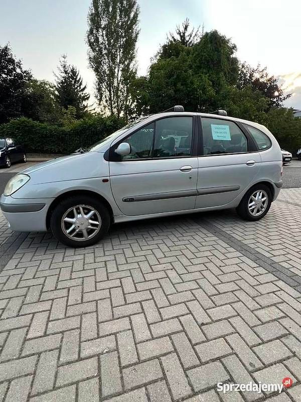 Szary Używany 2002 Renault Scénic Minivan | 3000 zł (Uczciwa cena) - Obraz 1/3