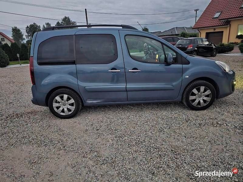 Niebieski Używany 2016 Citroën Berlingo Minivan | 33 000 zł (Uczciwa cena) - Obraz 1/4