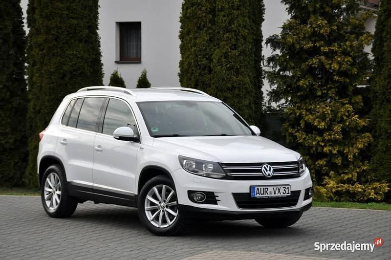 Biały (metalik, perła) Używany 2015 VW Tiguan LOUNGE SUV | 49 900 zł (Uczciwa cena) - Obraz 1/4