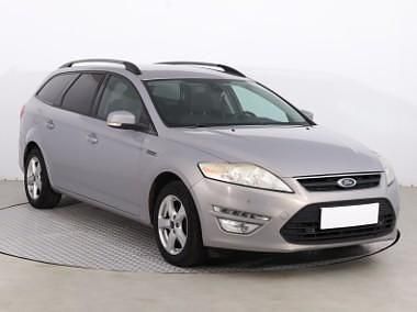 Srebrny Używany 2011 Ford Mondeo Kombi | 13 499 zł - Obraz 1/4