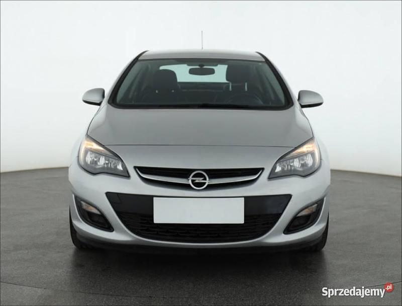 Srebrny Używany 2016 Opel Astra Sedan/Limuzyna | 45 999 zł (Drogi) - Obraz 1/4